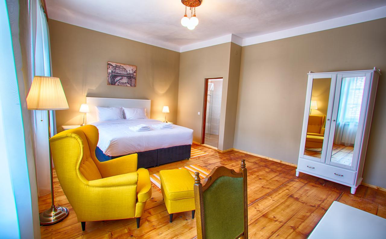 Bed and Breakfast Goldsmith Sibiu Esterno foto