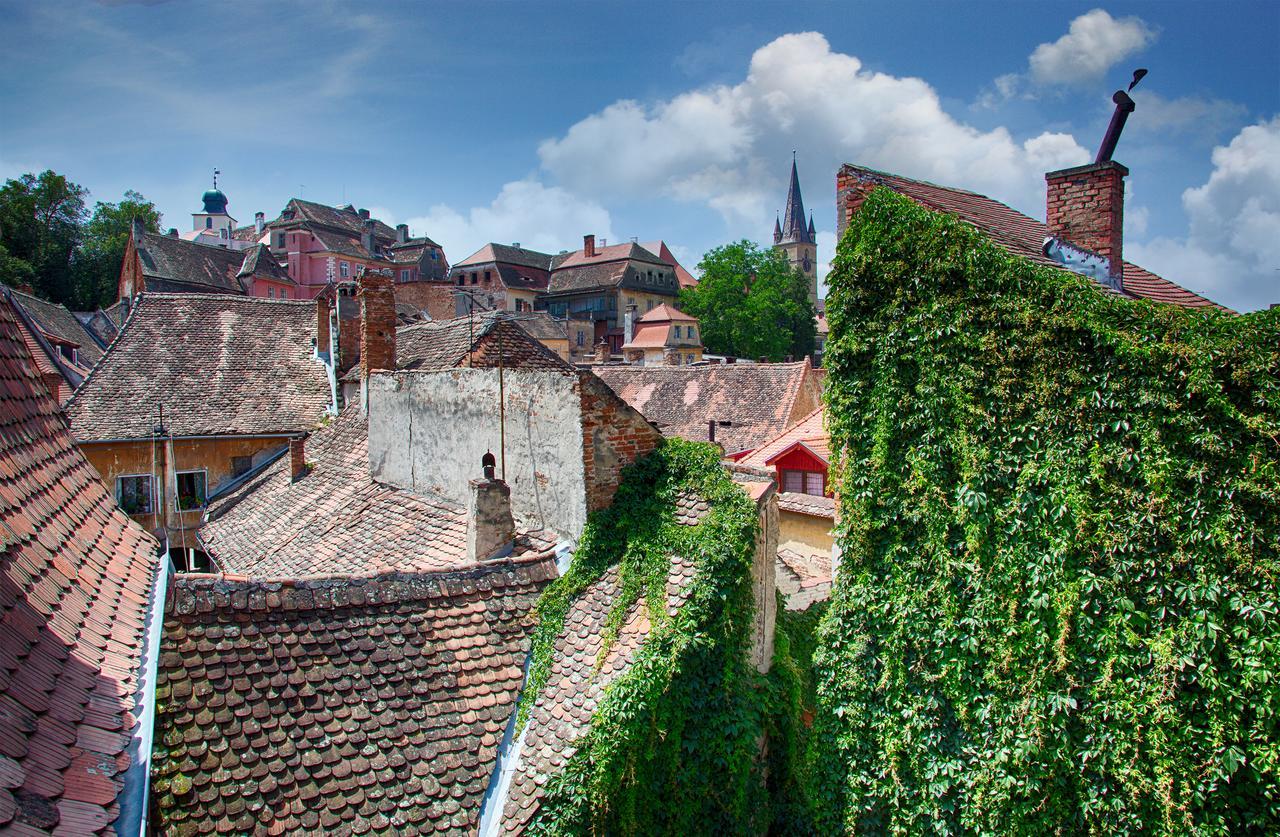 Bed and Breakfast Goldsmith Sibiu Esterno foto