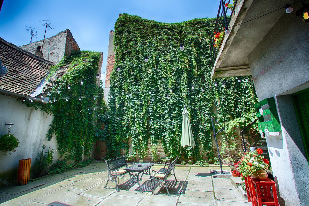 Bed and Breakfast Goldsmith Sibiu Esterno foto