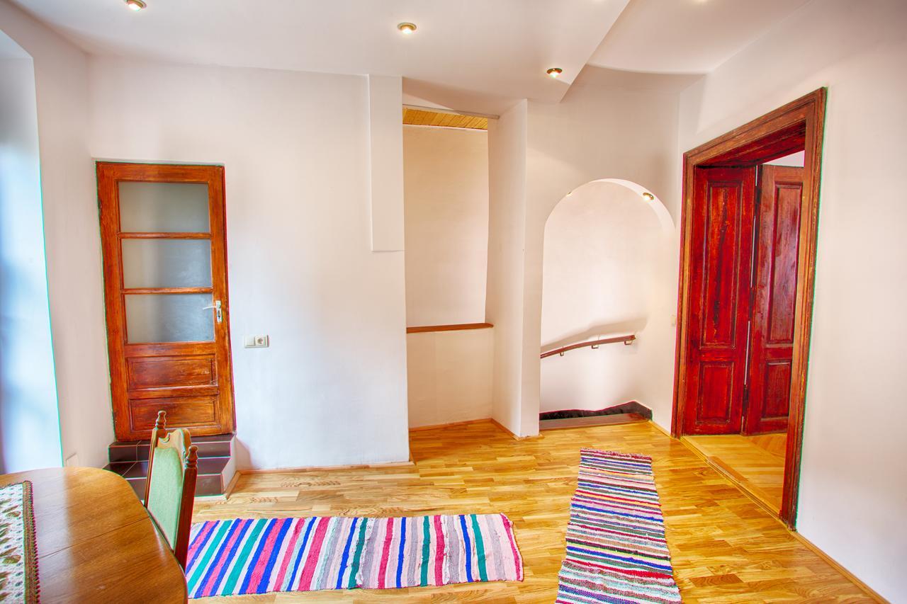 Bed and Breakfast Goldsmith Sibiu Esterno foto